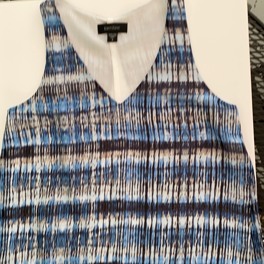 Karan Kane sleeveless top white blue black